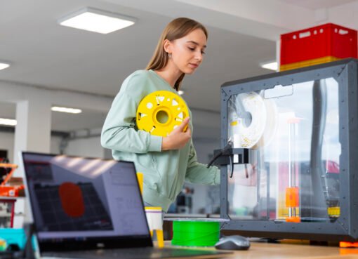 Discovering Plastic Molding for Large Parts